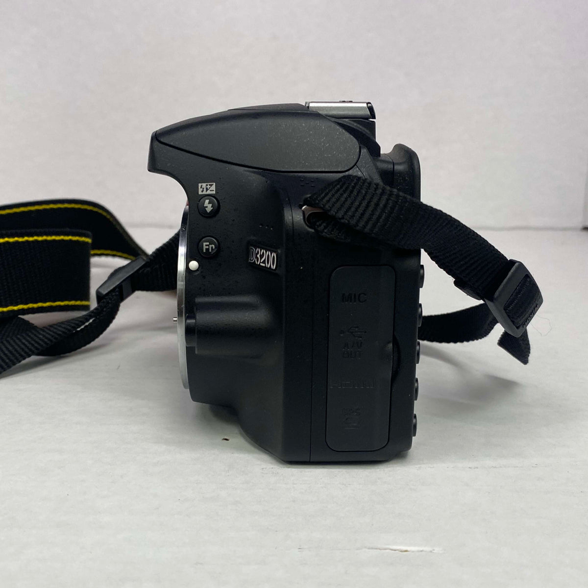 Nikon D3200 24.2 MP Digital SLR (DSLR) Camera Black