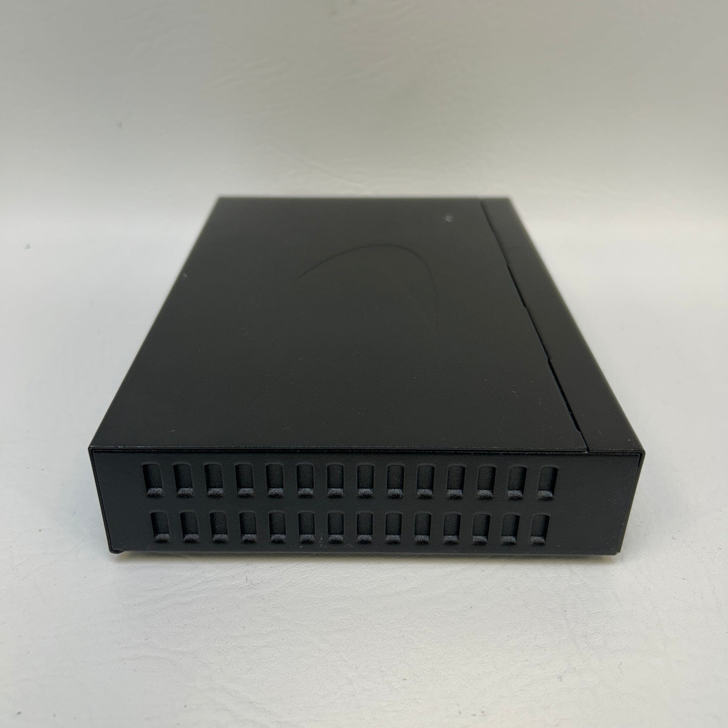 SonicWall TZ370  Network Security Firewall Appliance APL57-100