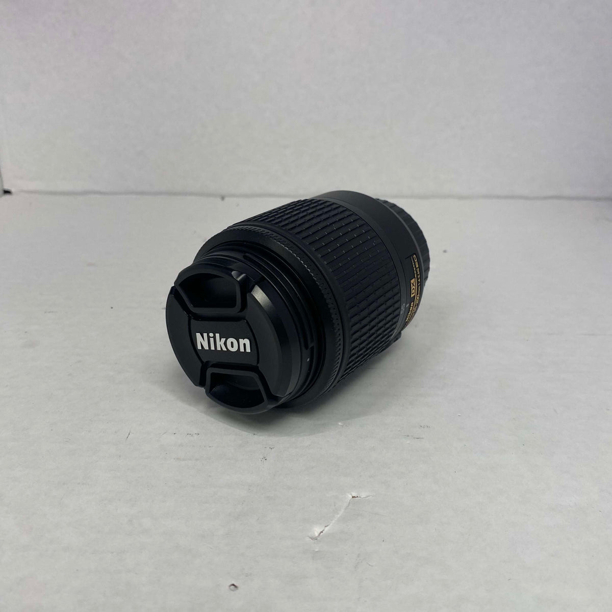 Nikon AF-S DX NIKKOR 55-200mm f/4.5-5.6 ED Auto & Zoom Lens F