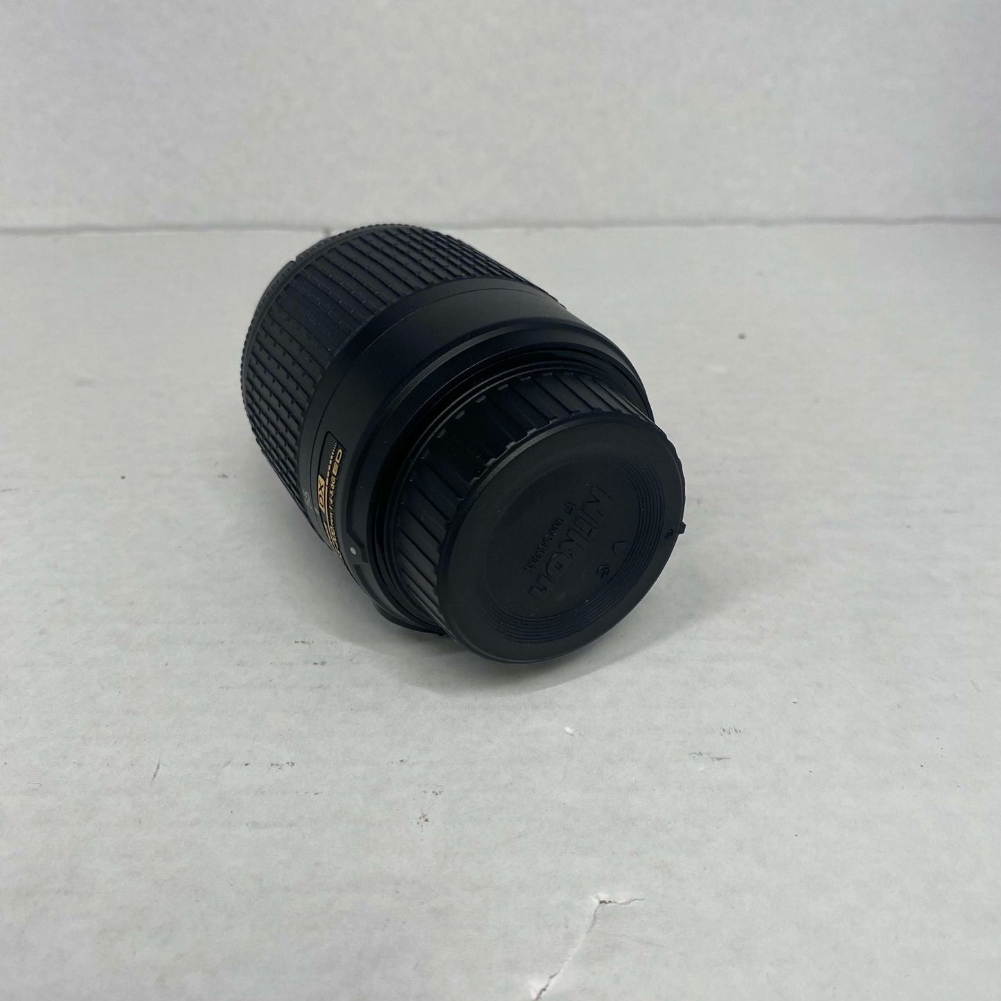 Nikon AF-S DX NIKKOR 55-200mm f/4.5-5.6 ED Auto & Zoom Lens F