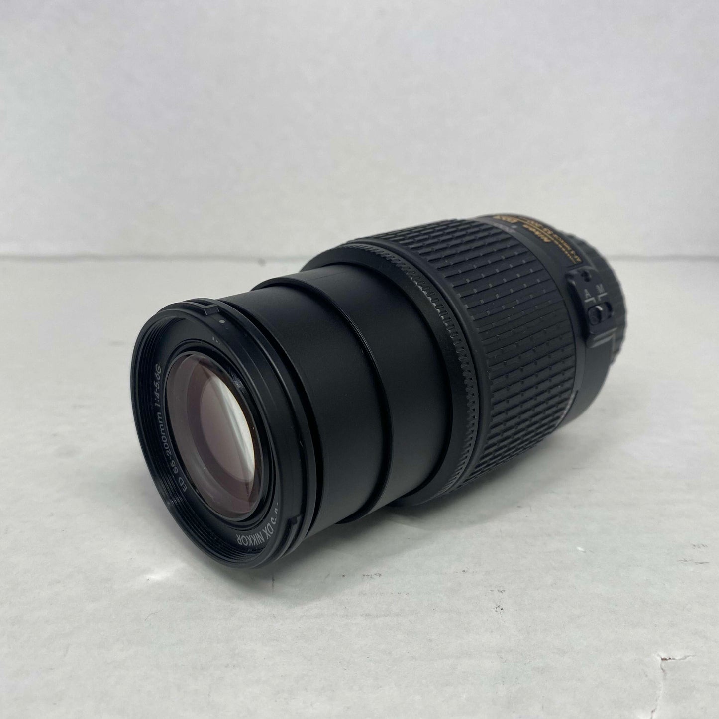 Nikon AF-S DX NIKKOR 55-200mm f/4.5-5.6 ED Auto & Zoom Lens F