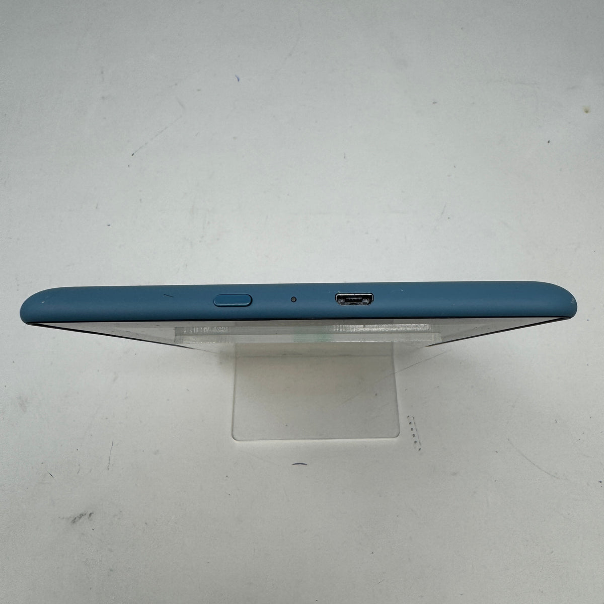 Kindle Paperwhite 10th generation E-Reader PQ94WIF Twilight Blue