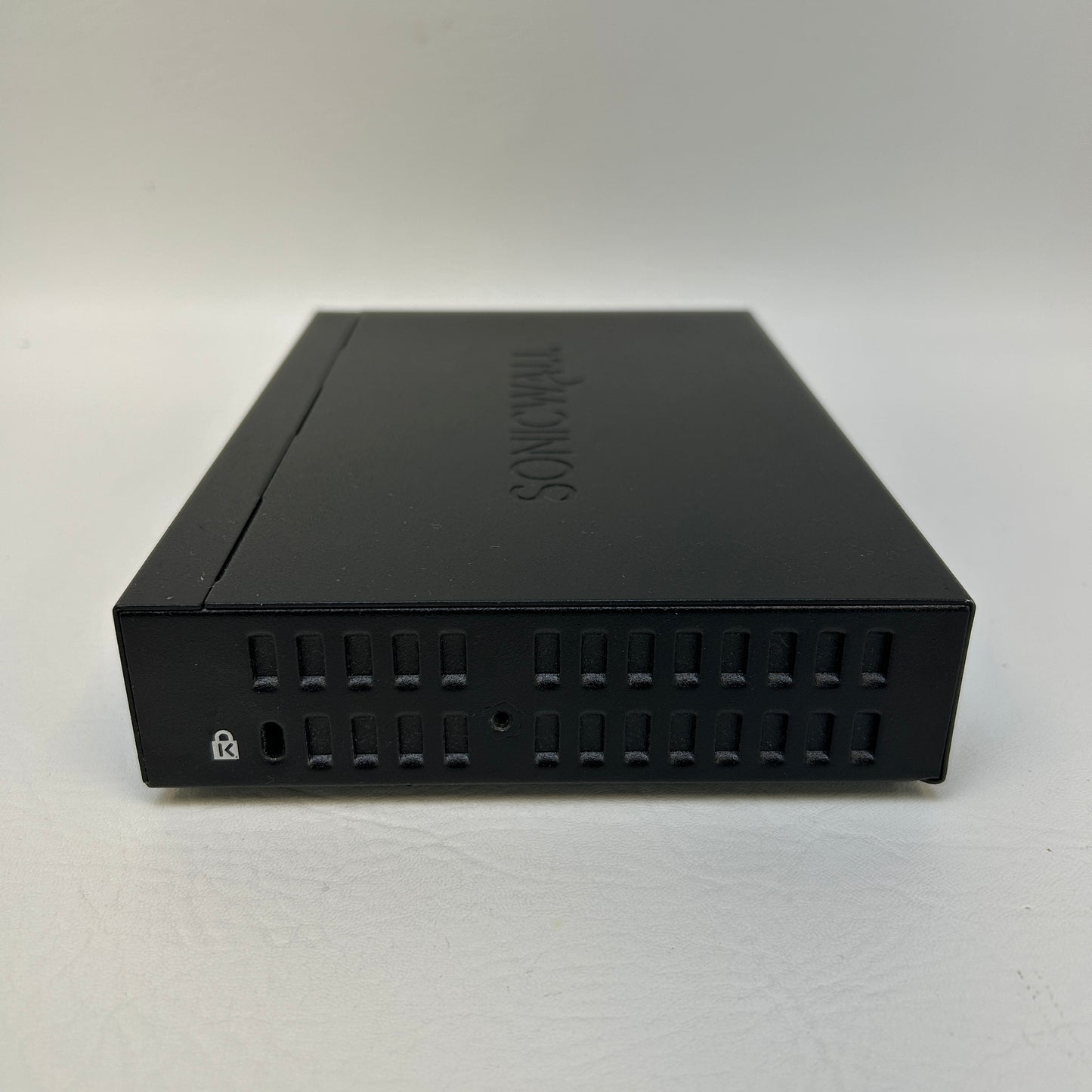 SonicWall TZ300 5-Port Network Security Firewall Appliance APL28-0B4