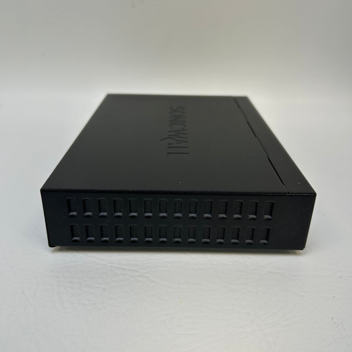 SonicWall TZ300 5-Port Network Security Firewall Appliance APL28-0B4