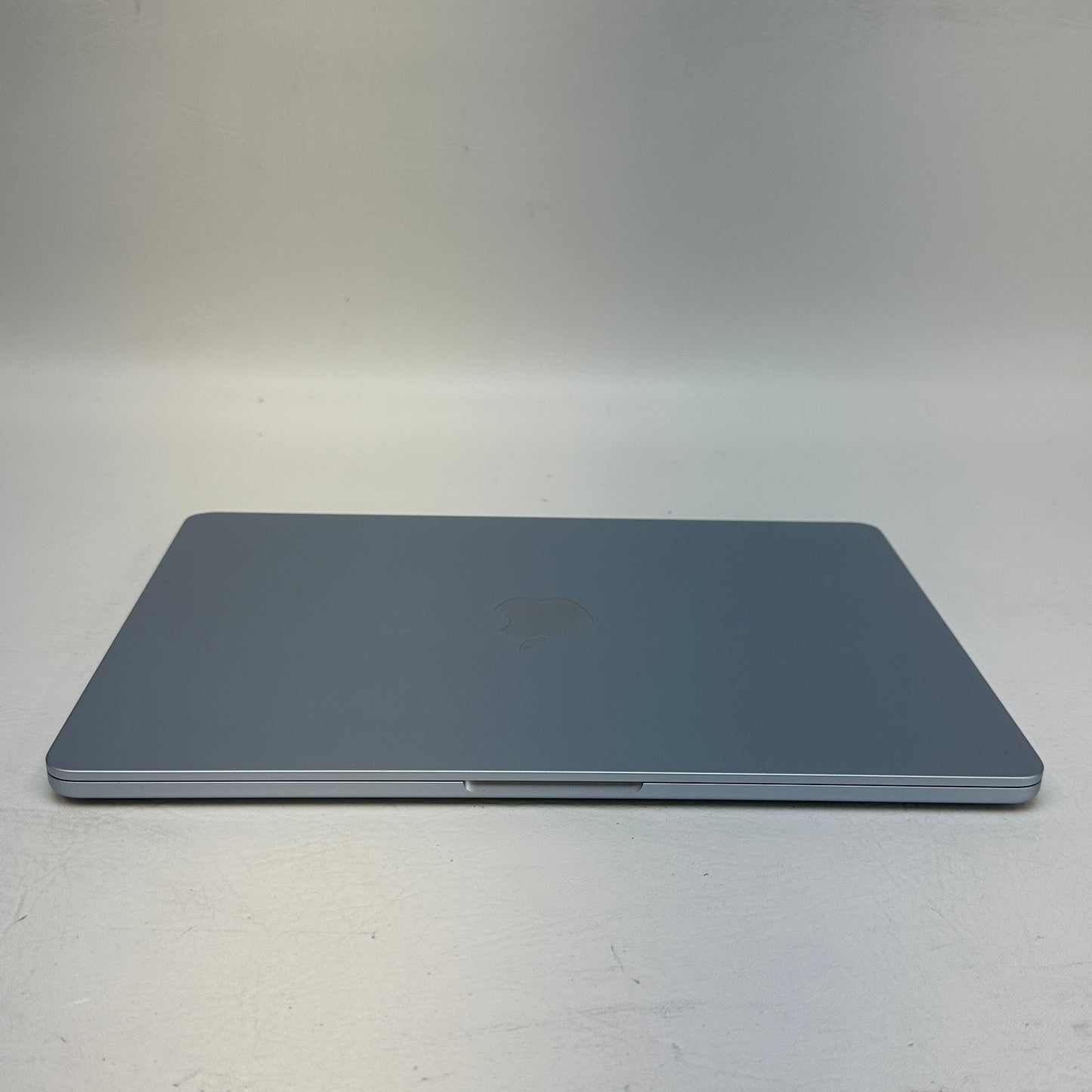 2026 Apple MacBook Air 13" M5 8C GPU 4.6GHz 16GB RAM 512GB SSD A3449