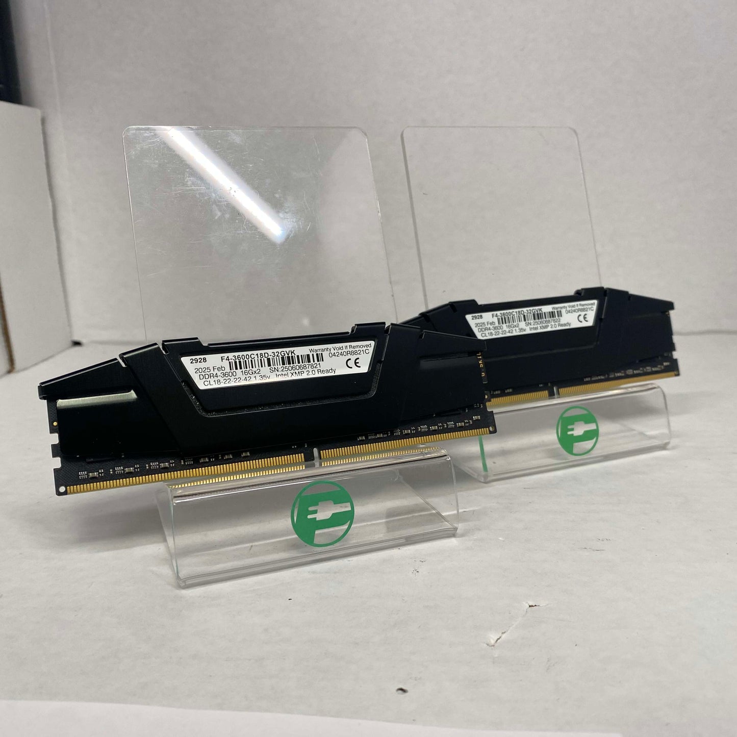 G.Skill Ripjaws V 32GB (2x16GB) RAM DDR4 3600MHz F4-3600C18D-32GVK