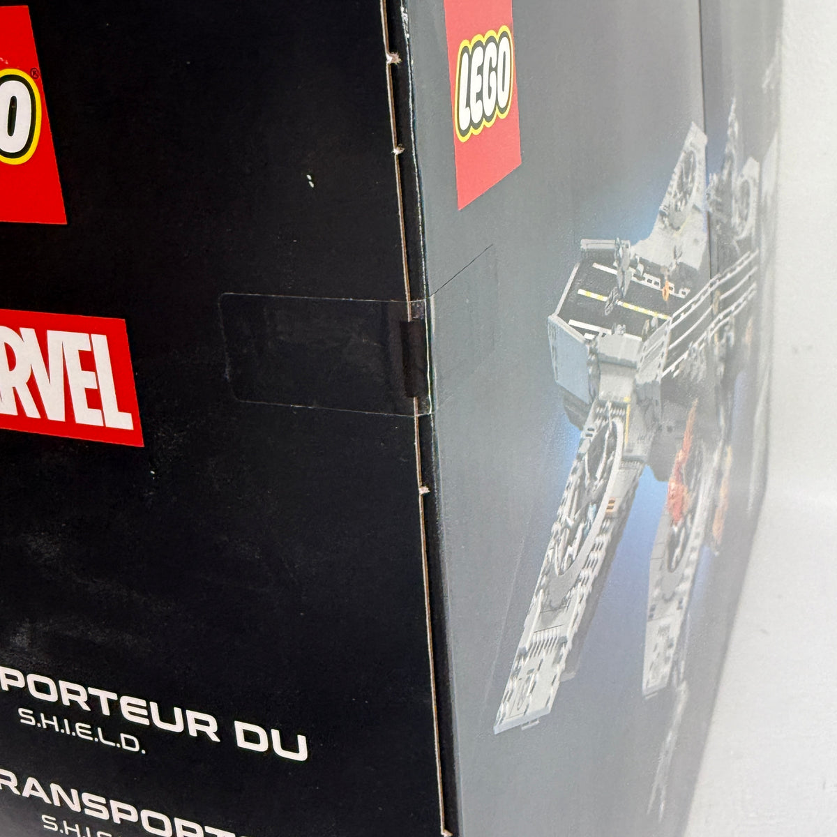 New LEGO S.H.I.E.L.D. Helicarrier 76354 Marvel Super Heroes Avengers 3057pcs 18+