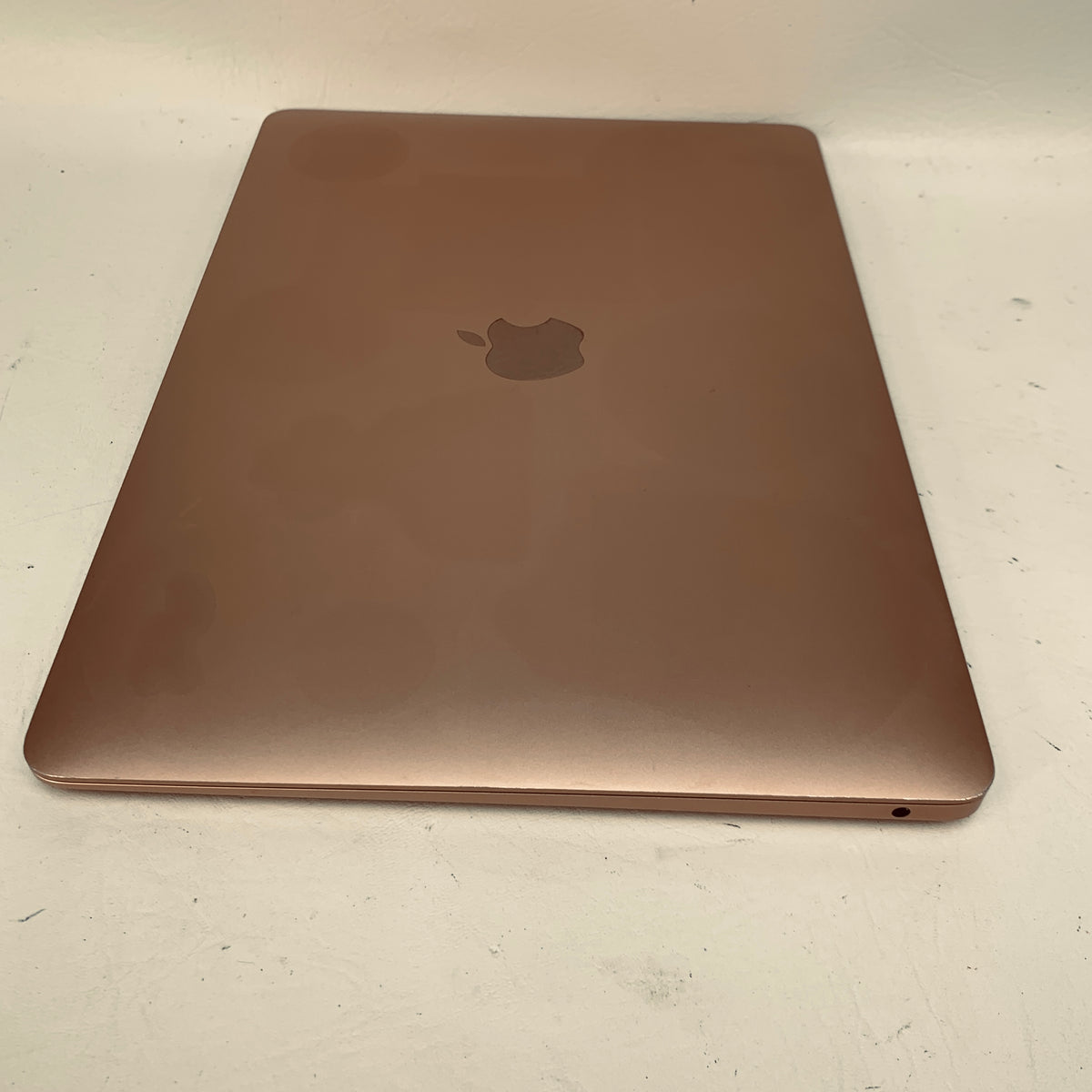 2020 Apple MacBook Air 13.3" i3 1.1GHz 8GB RAM 256GB SSD Gold MWTL2LL/A