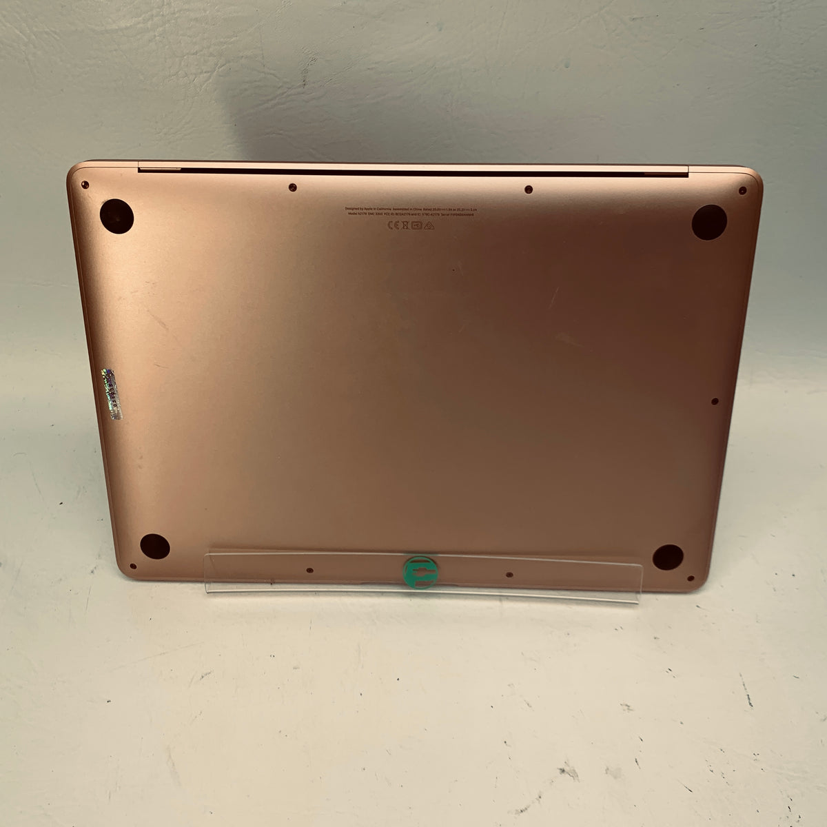2020 Apple MacBook Air 13.3" i3 1.1GHz 8GB RAM 256GB SSD Gold MWTL2LL/A