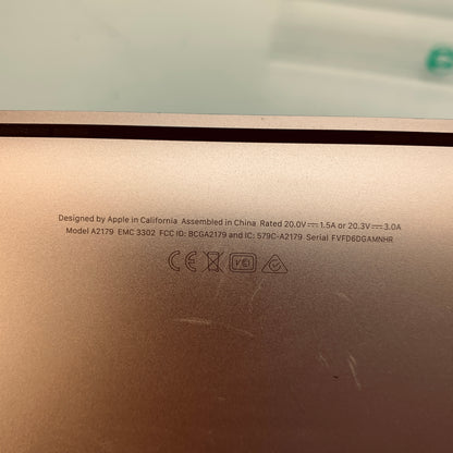 2020 Apple MacBook Air 13.3" i3 1.1GHz 8GB RAM 256GB SSD Gold MWTL2LL/A