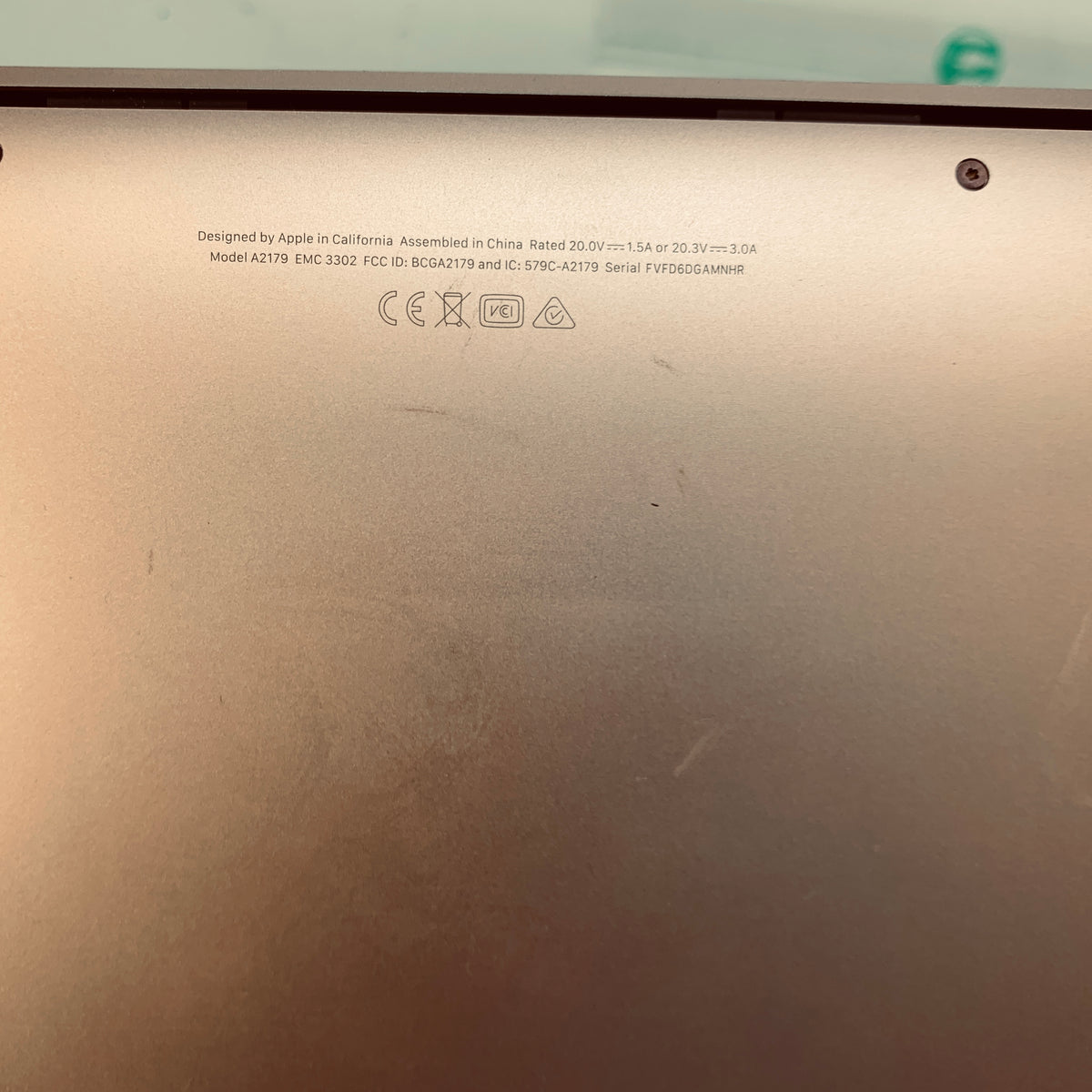 2020 Apple MacBook Air 13.3" i3 1.1GHz 8GB RAM 256GB SSD Gold MWTL2LL/A