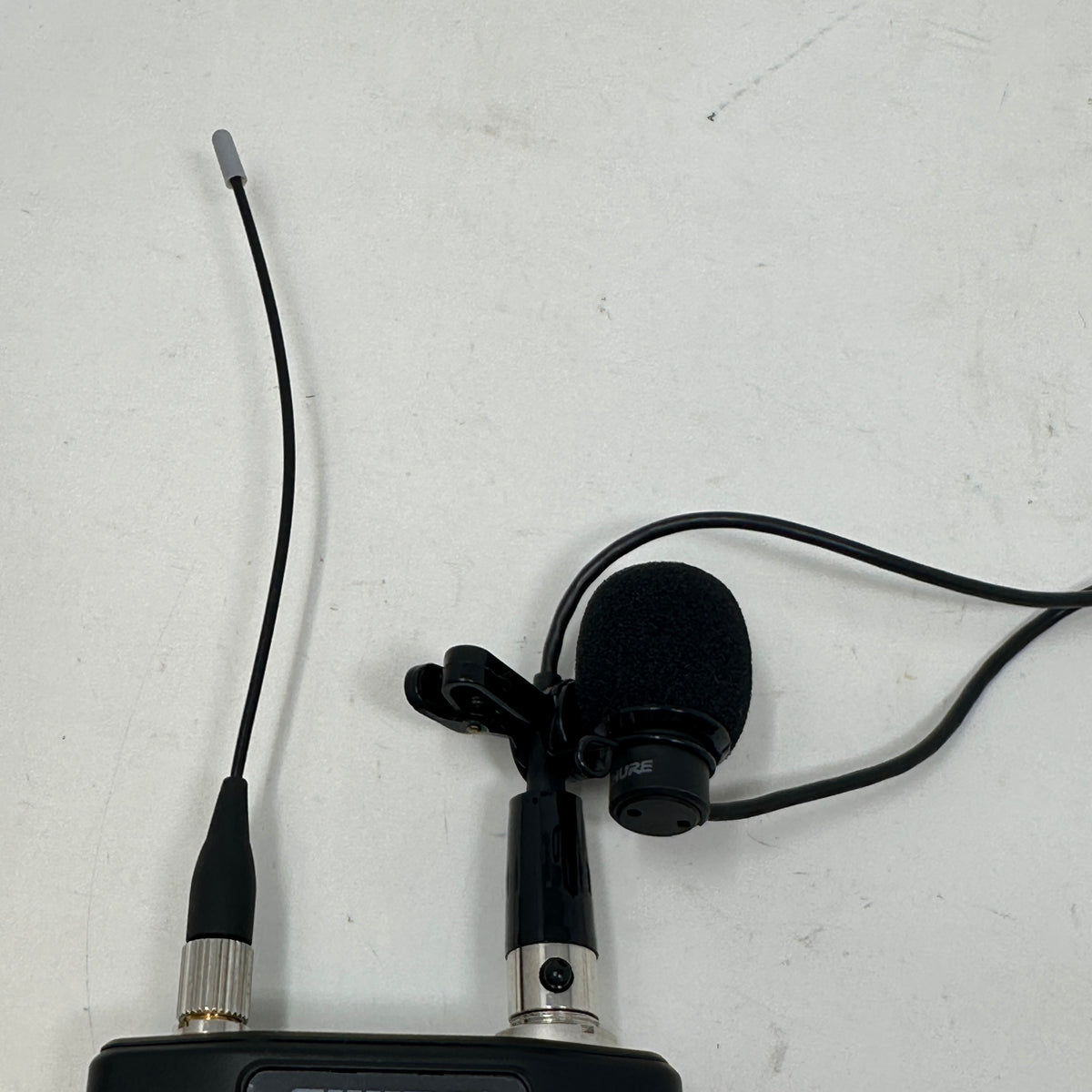 Shure ULXD1 548 - 572MHz Wireless Bodypack Transmitter ULXD1-H50