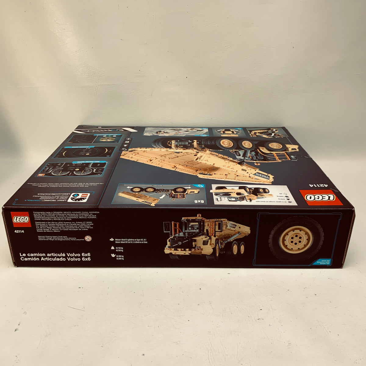 New LEGO Technic 6X6 Volvo Articulated Hauler 42114 RETIRED