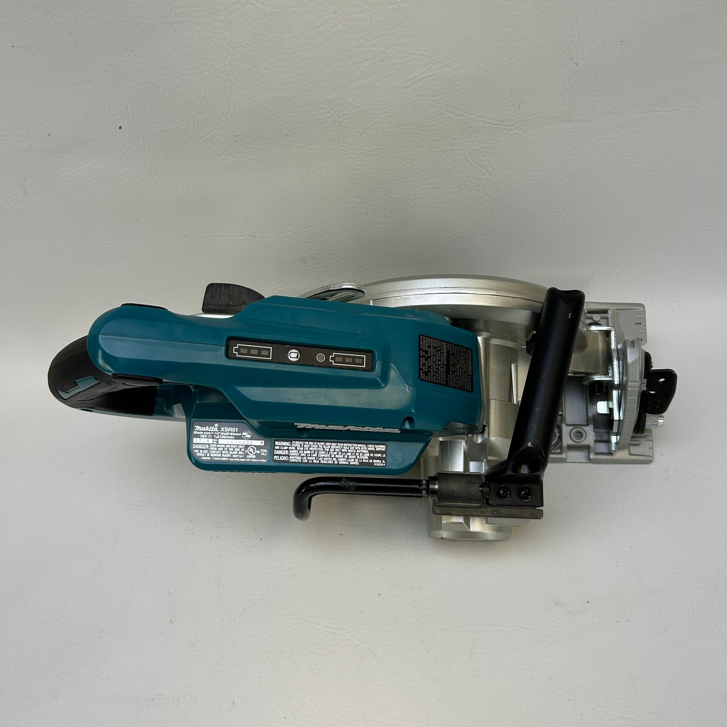 Makita XSR01 36V Brushless Cordless Rear Handle 7-1/4 in. Circular Saw