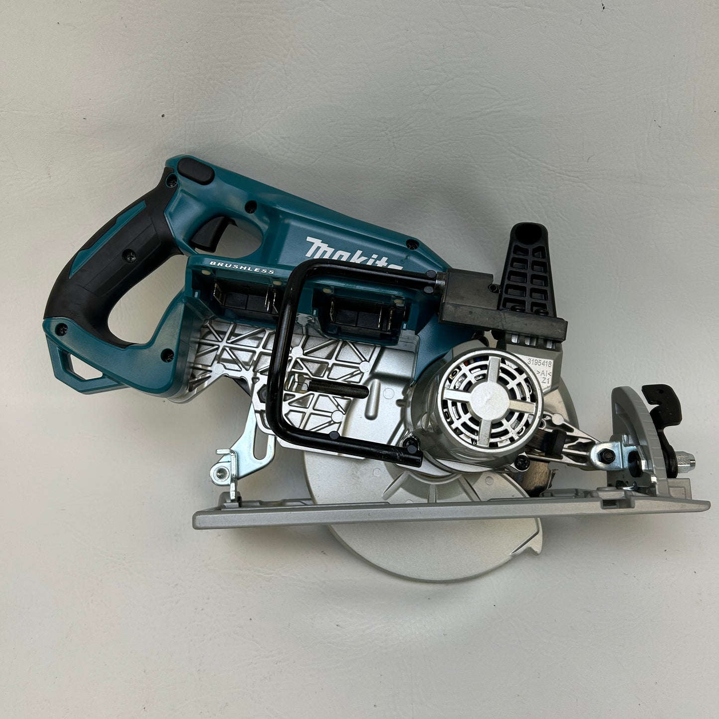 Makita XSR01 36V Brushless Cordless Rear Handle 7-1/4 in. Circular Saw
