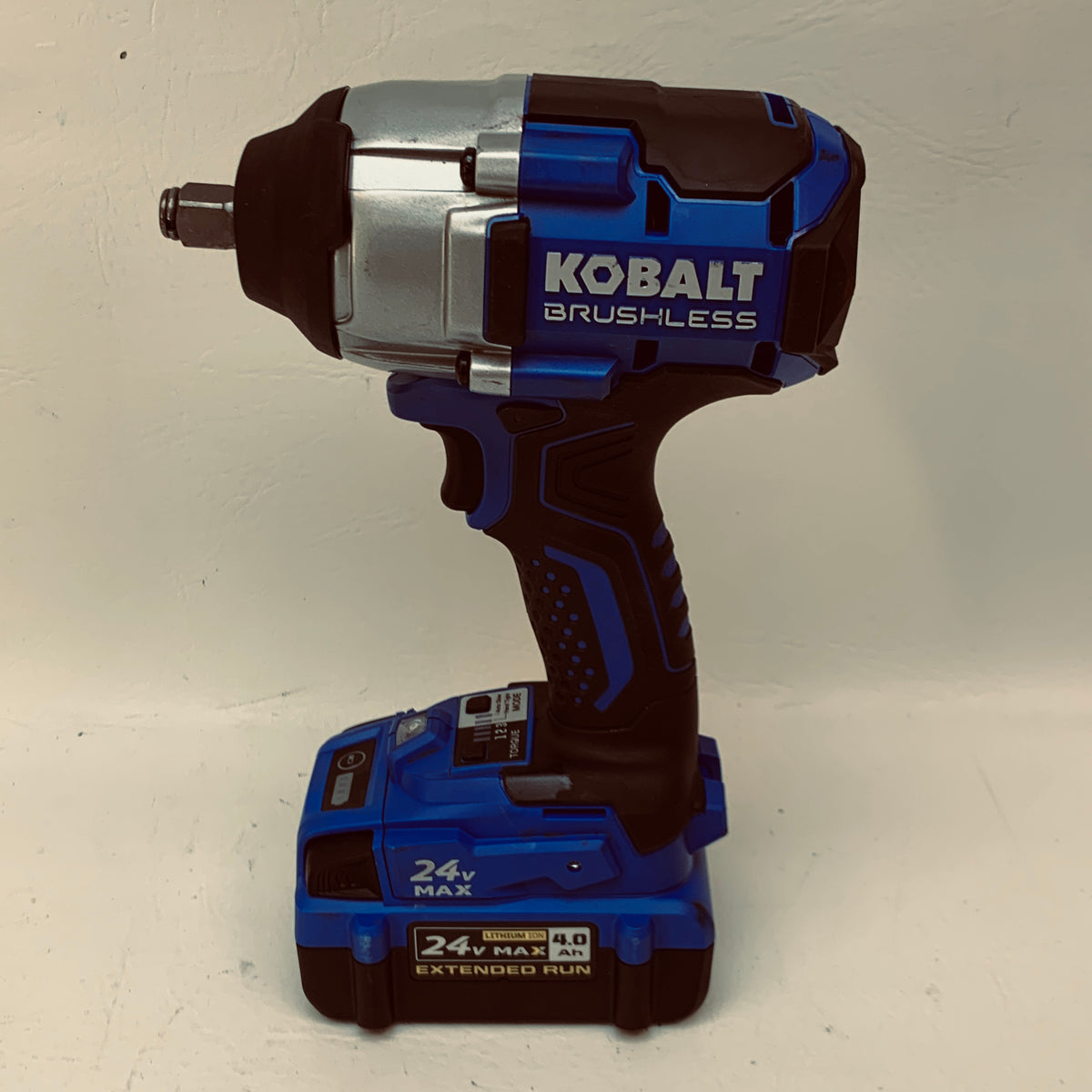 Kobalt KIW 124B-03 24v Max 1/2 Drive Brushless Impact Wrench