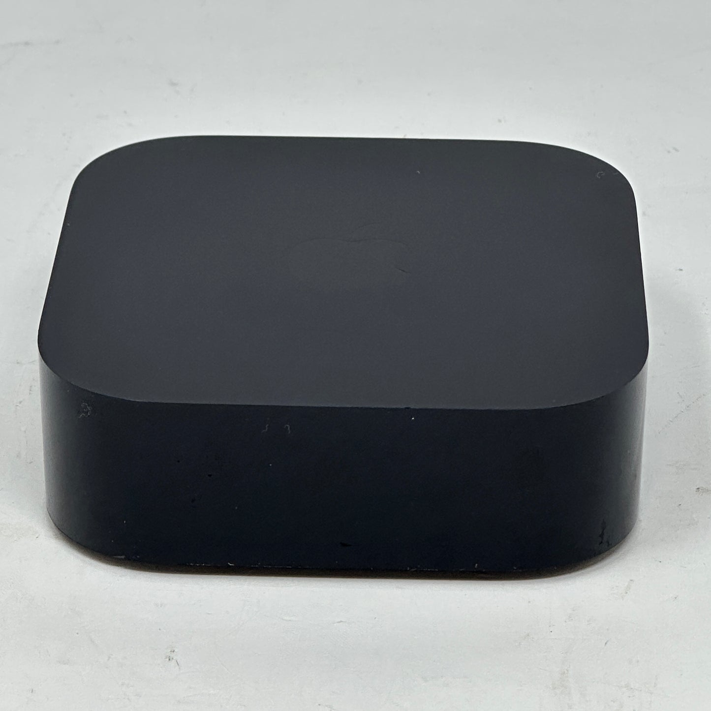 Apple TV 4K 3rd Gen 64GB Digital HD Media Streamer MN873LL/A WiFi + Ethernet