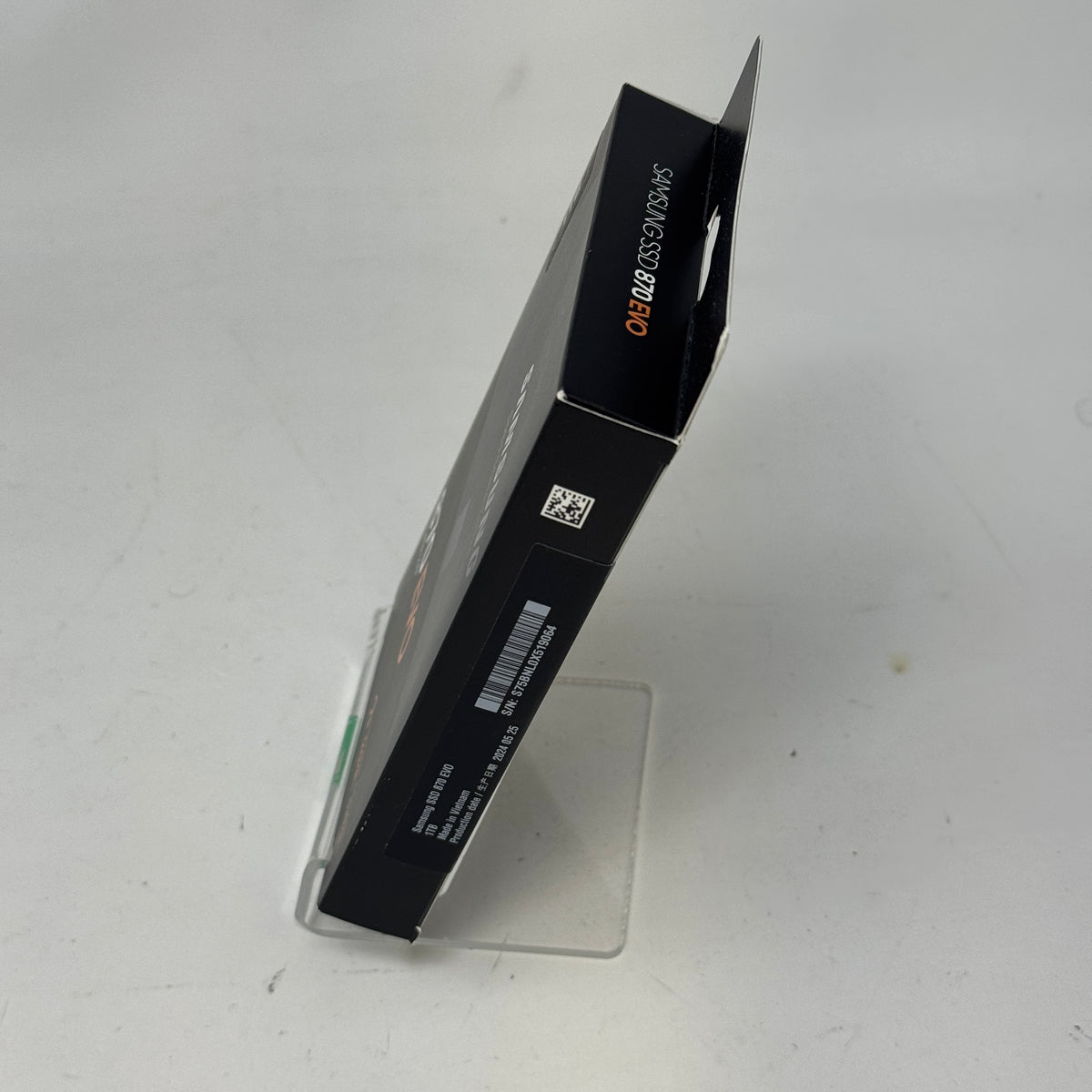 New Samsung 2.5" 870 EVO 1TB SATA III SSD B08QBJ2YMG
