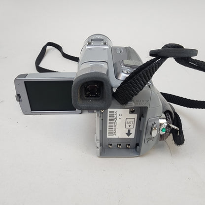 Canon Elura 85 Digital Video Camcorder