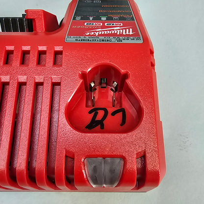 Milwaukee 2606-20 M18 18V 1/2" Drill Driver Tool Kit