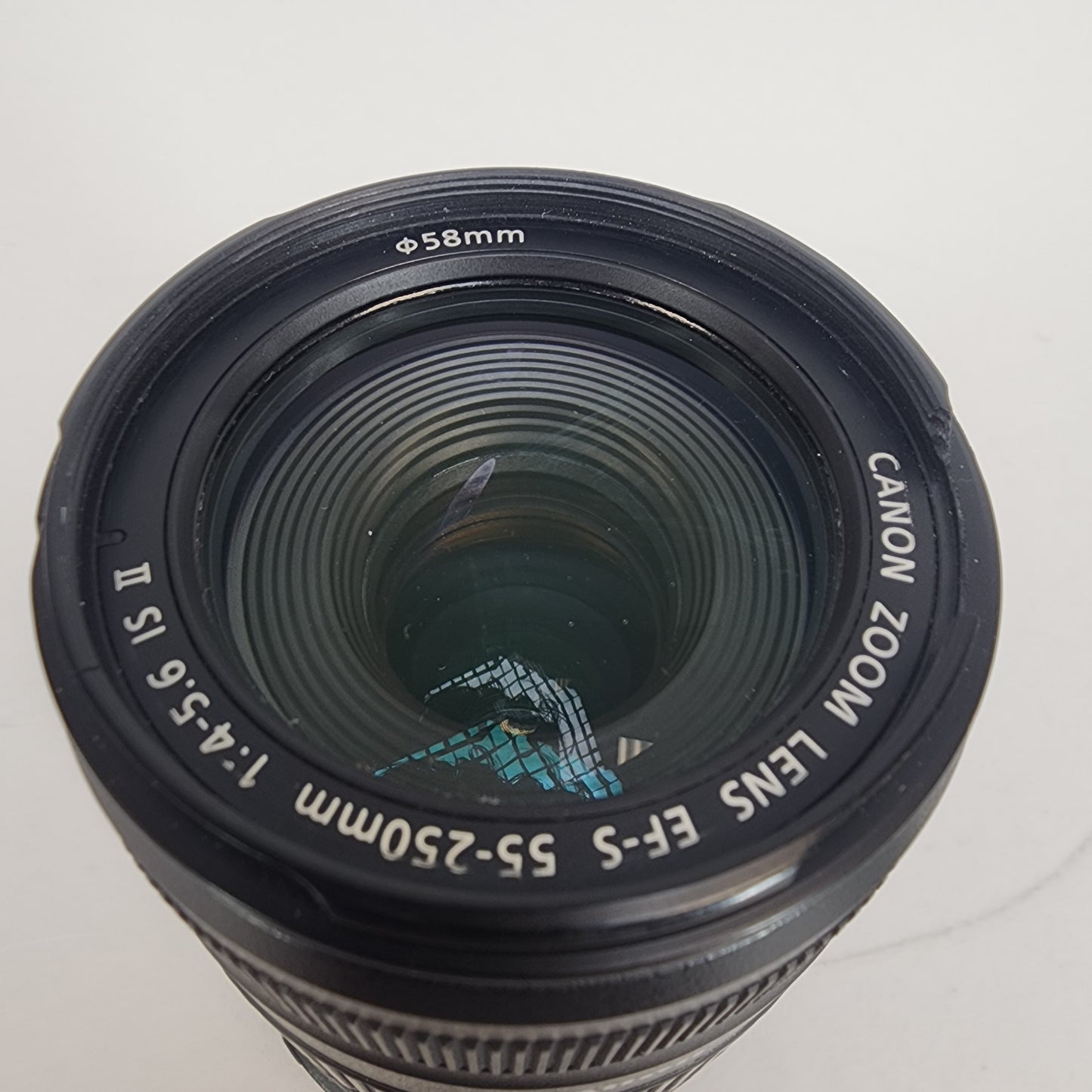 Canon EF-S 55-250mm f/4-5.6 55-250mm f/4-5.6