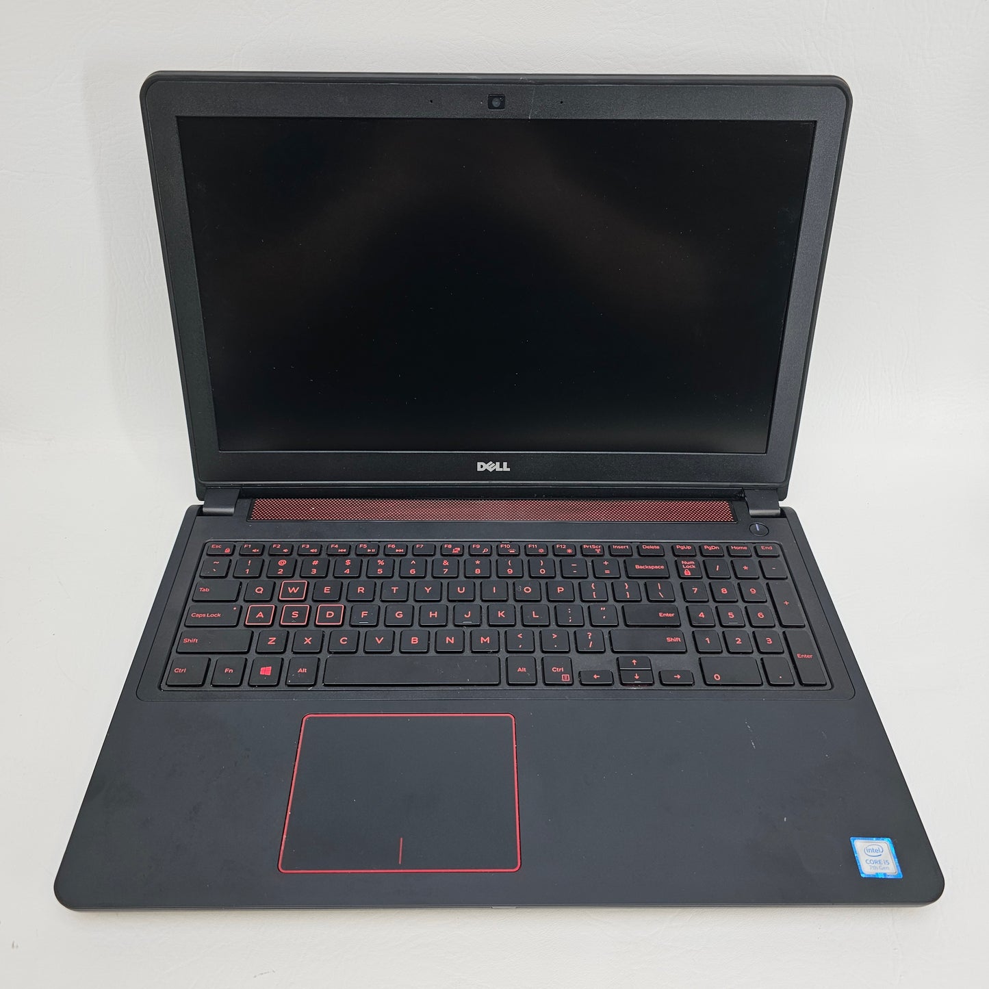 Dell Inspiron 15 5577 15.6"  i5-7300HQ 2.5GHz 8GB RAM 256GB SSD GeForce GTX 1050