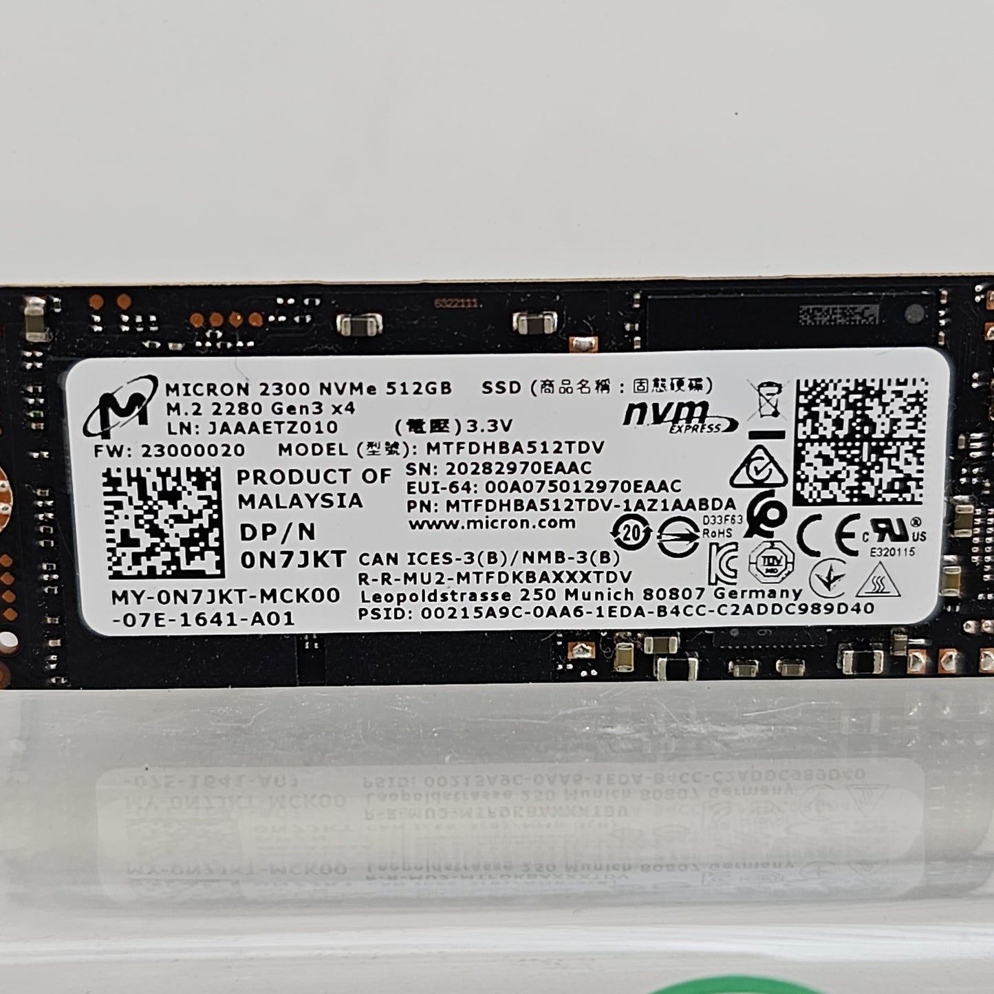 Micron  2280mm 2300 NVMe 512GB M.2 NVMe Gen 3.0 x 4 SSD MTFDHBA512TDV SSD