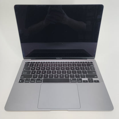 2020 Apple MacBook Air 13.3" M1 3.2GHz 16GB RAM 512GB SSD Space Gray A2337