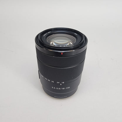 Sony E 18-135mm f/3.5-5.6 OSS E-Mount Zoom Lens SEL18135