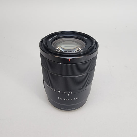 Sony E 18-135mm f/3.5-5.6 OSS E-Mount Zoom Lens SEL18135