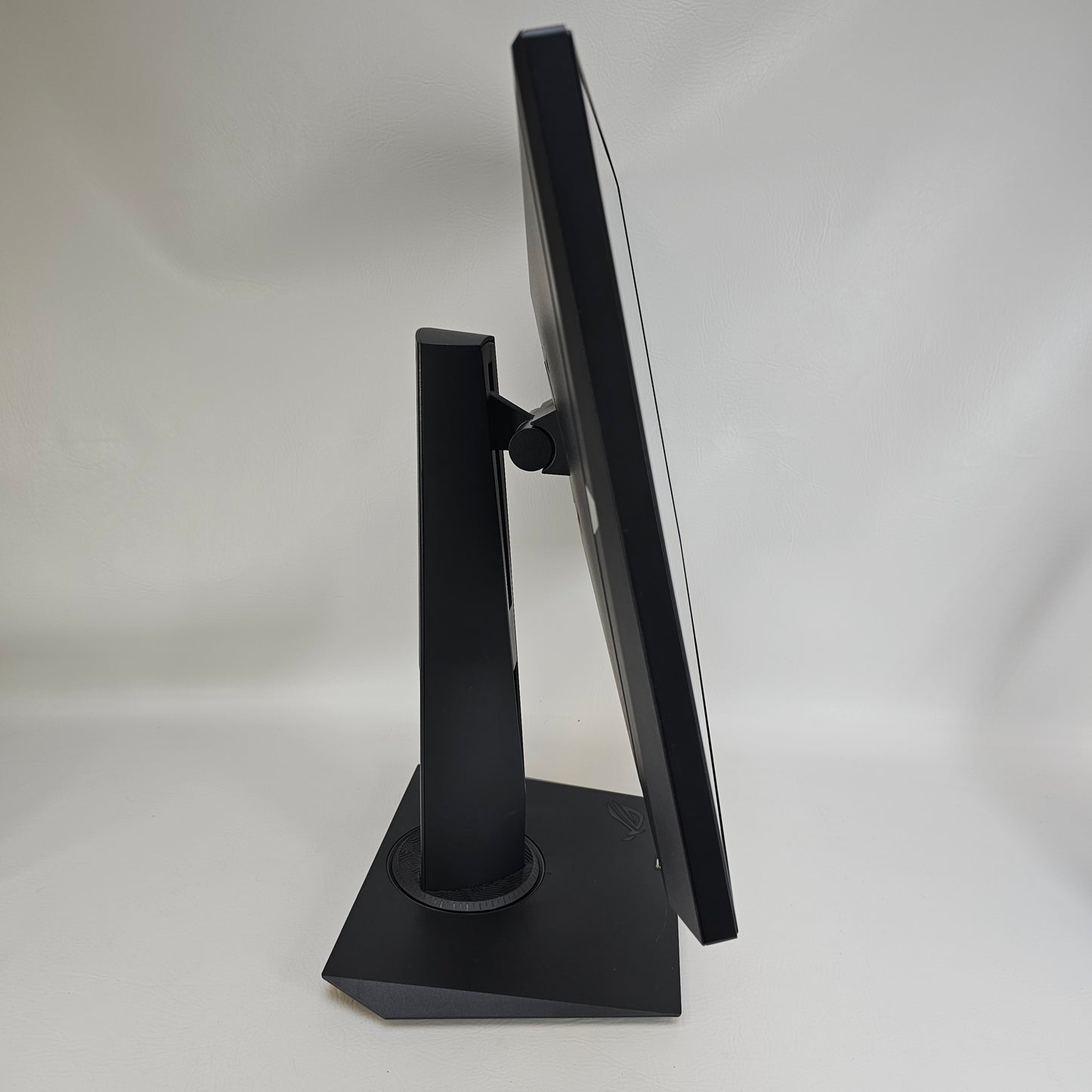 ASUS 27" PG279Q QHD IPS LCD 165Hz Gaming Monitor