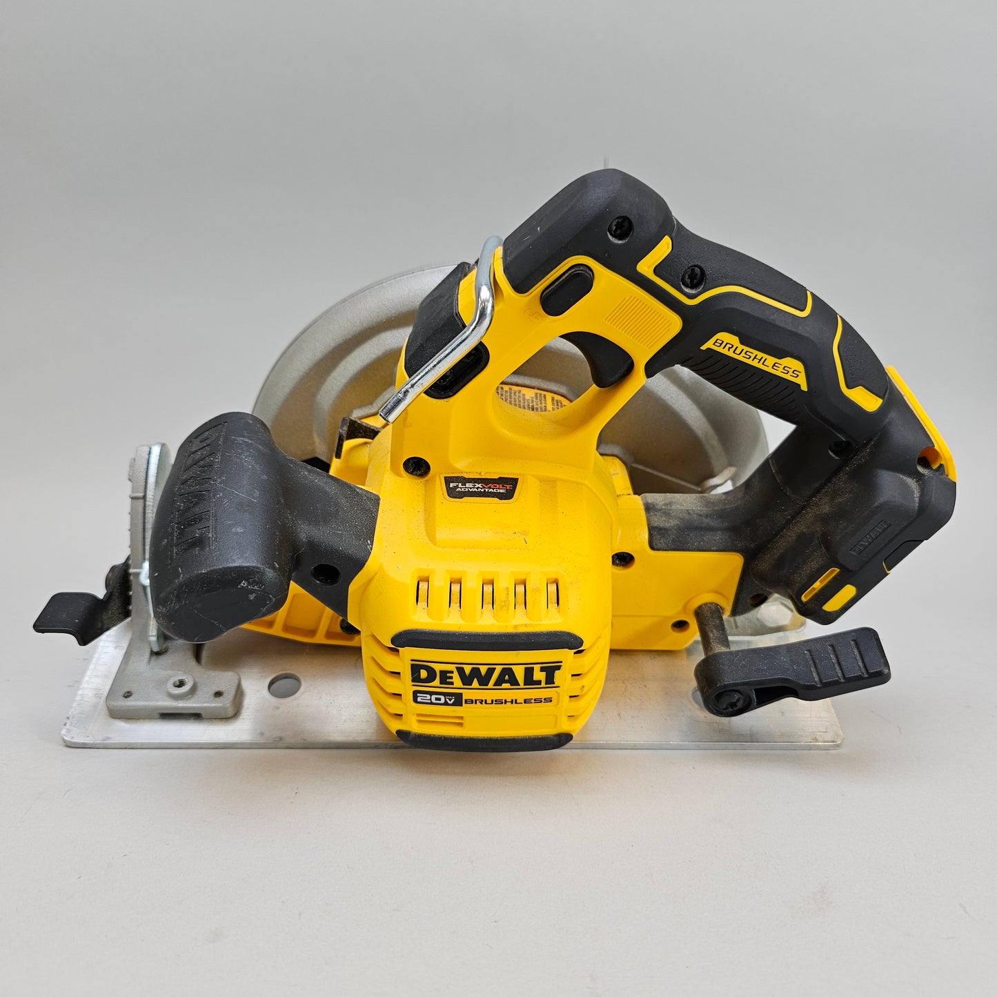 DeWalt DCS573 20V MAX 7 1/4" Cordless Circular Saw