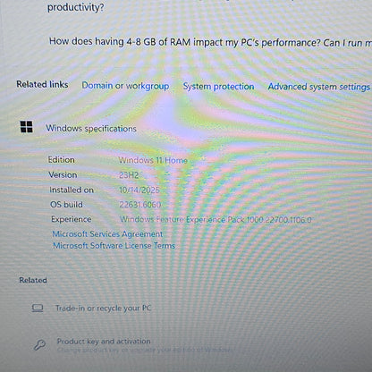 Dell Inspiron 15 5577 15.6"  i5-7300HQ 2.5GHz 8GB RAM 256GB SSD GeForce GTX 1050